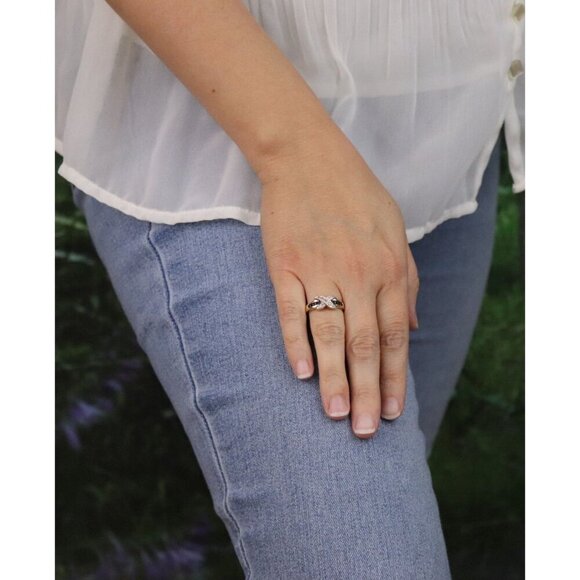 10k White Gold Fancy Blue and White Diamond Ring Twist Crossover Band 5 3/4 - Picture 5 of 6